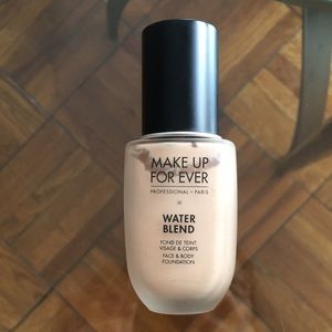 Make Up For Ever Water Blend Face and Body Foundation